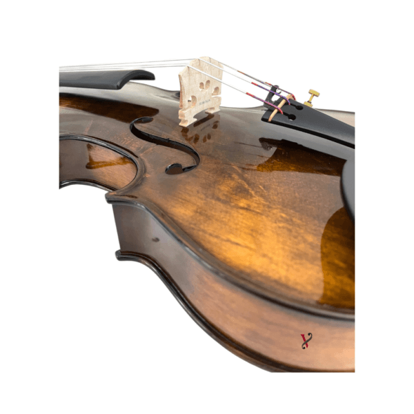 34 - 2026-06-16T145836.909 Viola de Arco 40cm Rolim Master Importado Ajustada – Fundo Inteiro